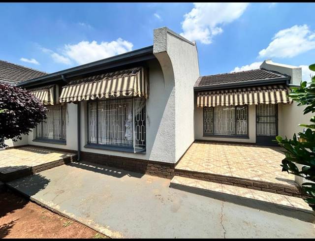 4 BEDROOM HOUSE FOR SALE IN BAKERTON